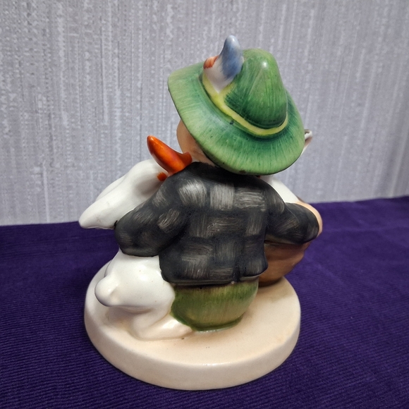 Figurine Boy With Rabbits Bunnies Napco Goebel Style PALS SH1C 4" - Picture 5 of 10